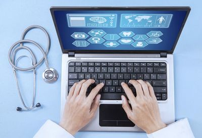医疗在线咨询软件开发,在线医疗咨询行业